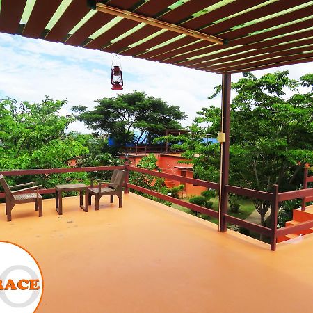 10 Billion Resort Samut Songkhram Buitenkant foto